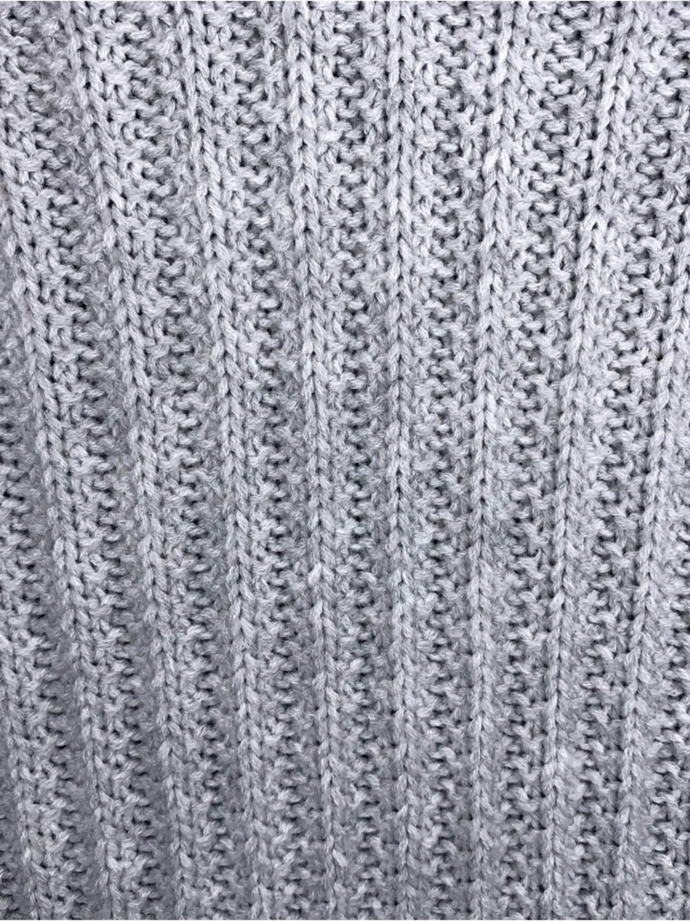 Large Rue 21 Light Grey Vneck Sweater Long Sleeve Knit Soft Comfortable